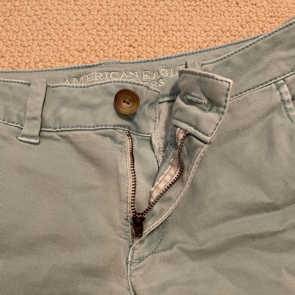 American Eagle sage green midi twill shorts - Picture 3 of 6